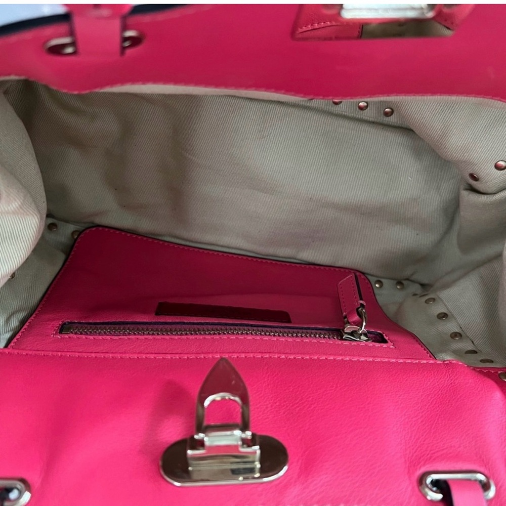 Valentino Garavani Pink Studded Shoulder Bag EUC - Picture 8 of 16